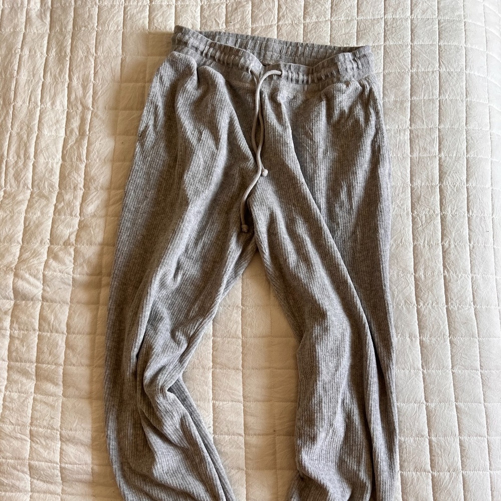 American Eagle corduroy grey sweat pants